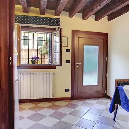 Garden Houses Apartment