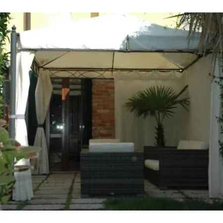 Garden Houses Venice