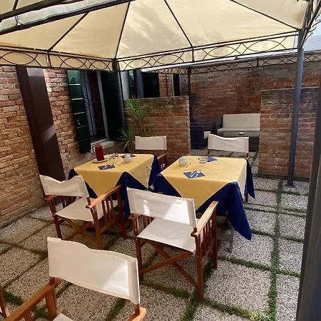 Garden Houses Apartment Venice