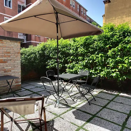 Apartment Garden Houses